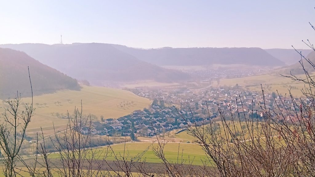Blick vom Haarberg über Reichenbach im Täle und das Filstal