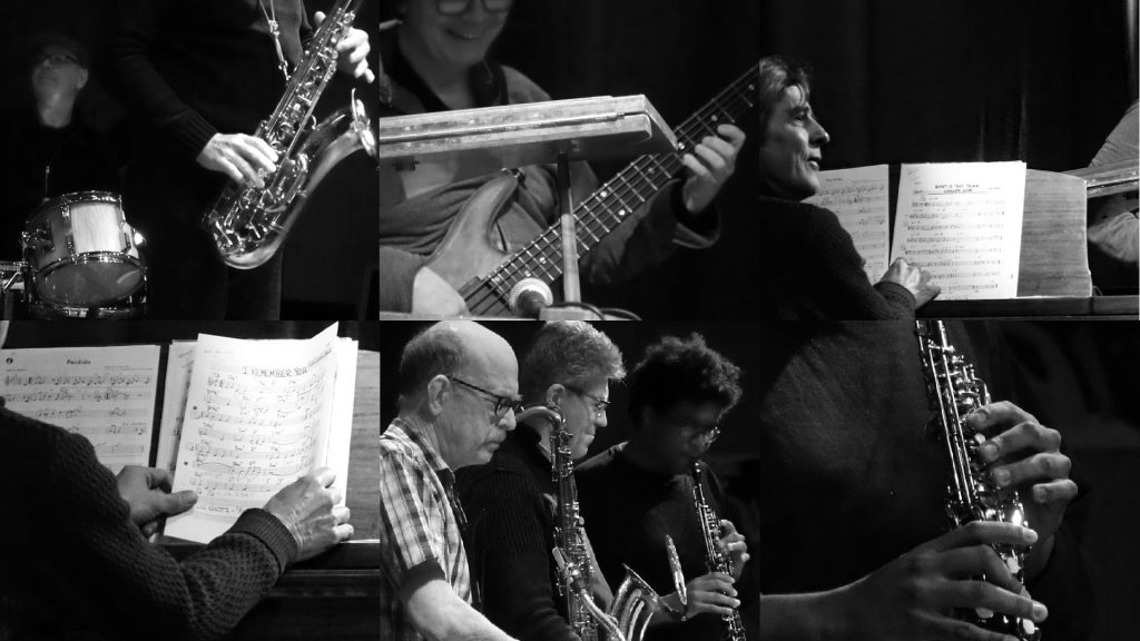 Schwarzweiß-Collage mit Musikerinnen und Musikern der Jazz-iG bei einer Session mit Saxophon, Schlagzeug, Bass und Notenblättern.