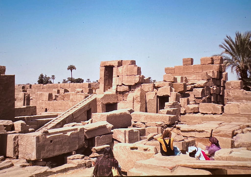 Günther C. Kirchberger Ägypten Karnak Treppenstufen